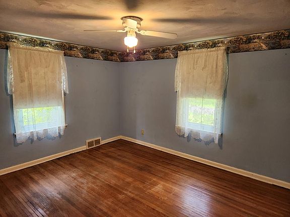 5th image of 739 Wildwood Dr