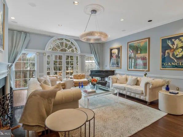 3230 Volta Pl NW, Washington, DC 20007