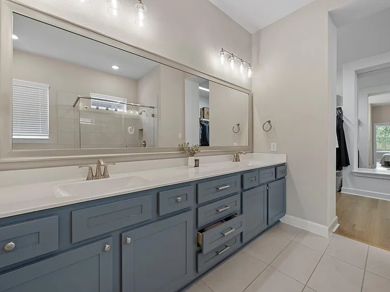 7214 Oak Grove Trl — Photo 12