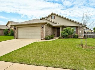 2617 NW 185th St, Edmond, OK 73012