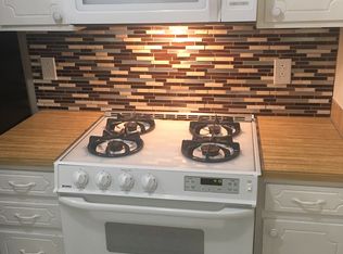 11121 Meadowcrest Ln, Charlotte, NC 28226