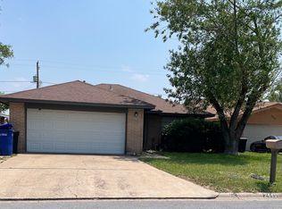2449 W Iris Ave, McAllen, TX 78501