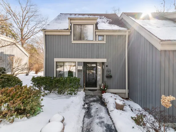514 Heritage Village #A, Southbury, CT 06488