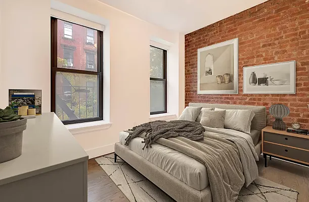 Rented by REAL New York | media 19