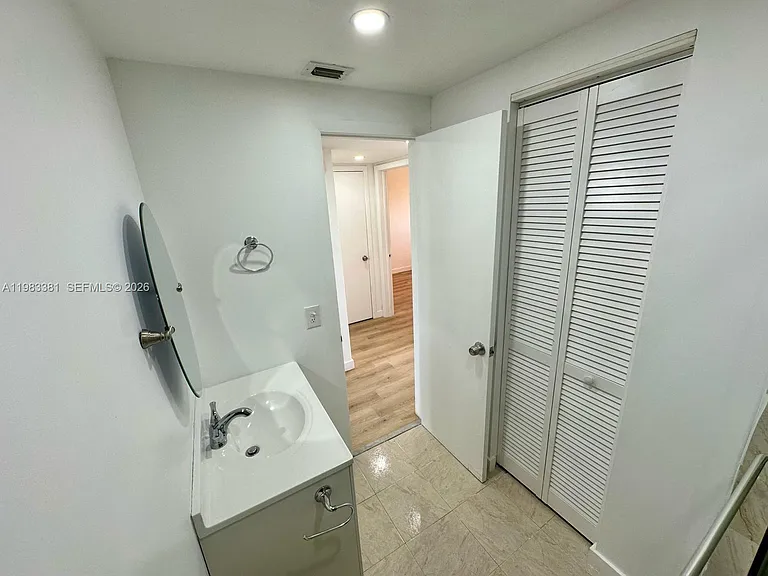 455 Golden Isles Dr #308 — Photo 7