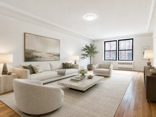 165 Christopher Street image 1 of 12