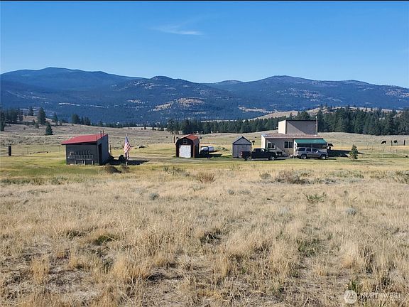 3rd image of 16 Edwards Creek Road