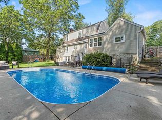 303 Webster St, Manchester, NH 03104