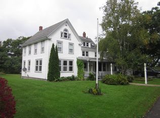 33 Westbrook St, South Thomaston, ME 04858