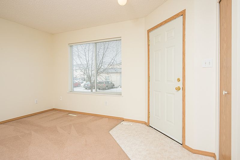Spruce Grove Apartment for rent - 2 Bedrooms — photo 45
