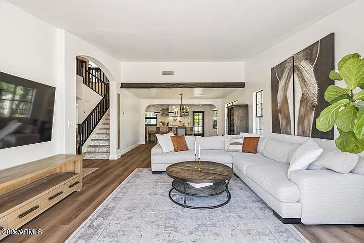4 bed, 3.5 bath, 2483 sqft, $6,500 — Photo 3