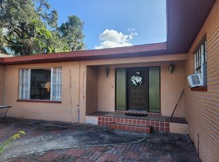 10022 Davis Rd, Temple Terrace, FL 33637