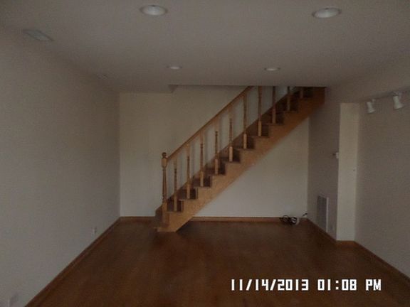 2nd image of 1015 Cove Dr #132-B