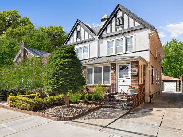 160 Marine Avenue image 1 of 11