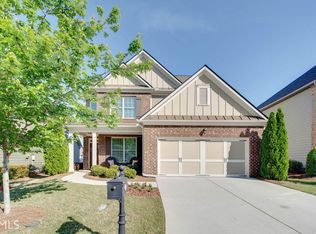 6816 Golden Bud Ln, Flowery Branch, GA