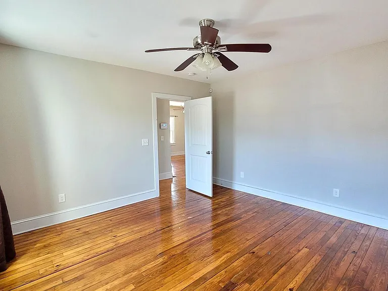 321 Bledsoe Ave — Photo 14