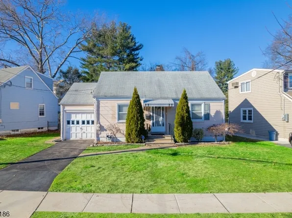 40 Surrey Lane, Clifton City, NJ 07012