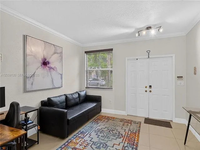17030 SW 36th Ct — Photo 2