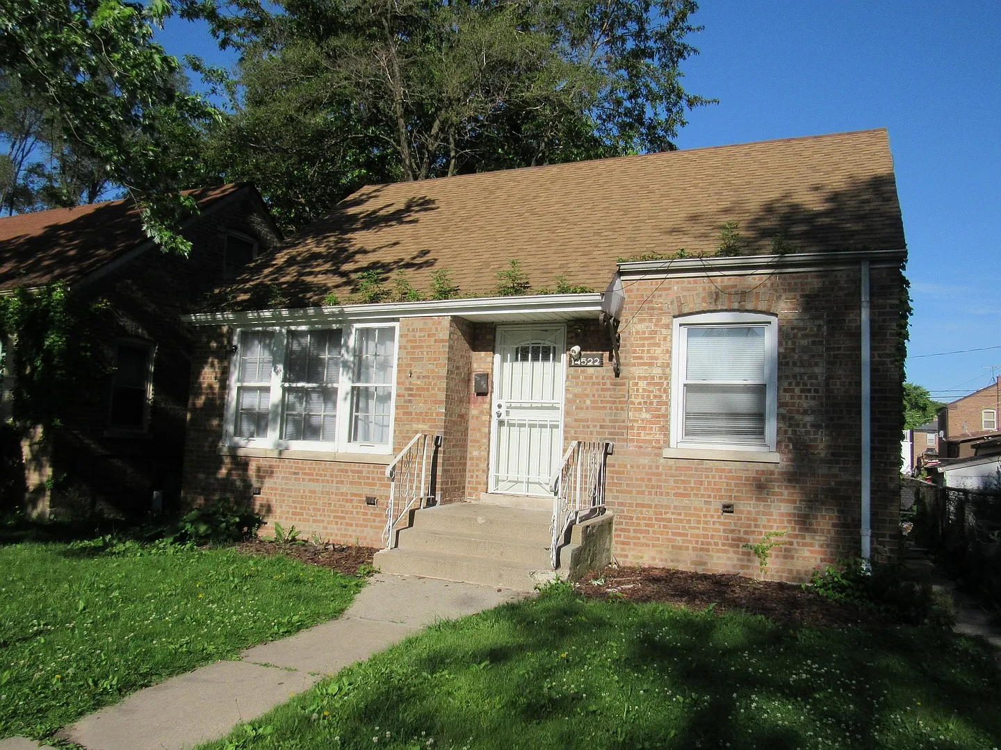 14522 S Dearborn St photo 1