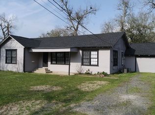 5448 Gulf Ave #B, Groves, TX 77619