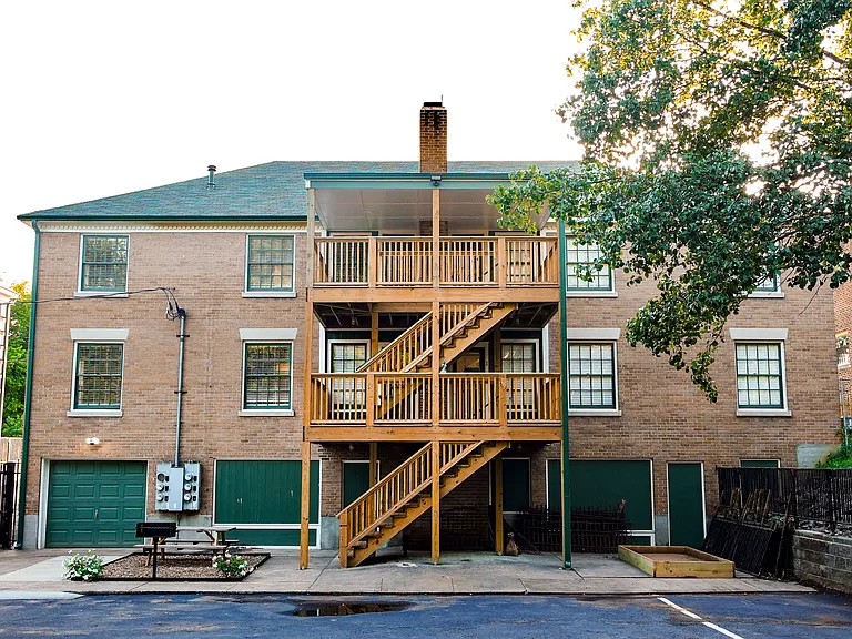 2213 Main St #5 — Photo 17