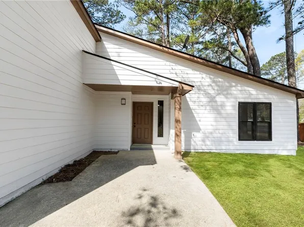 9383 Wood Knoll Way, Jonesboro, GA 30238