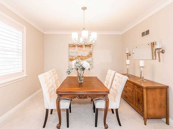 5th image of 70 Jopling Ave N