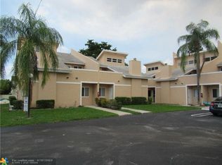3935 Coral Springs Dr #25, Pompano Beach, FL 33065