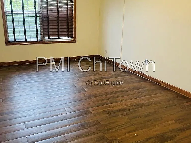 2050 Rockland Dr — Photo 9