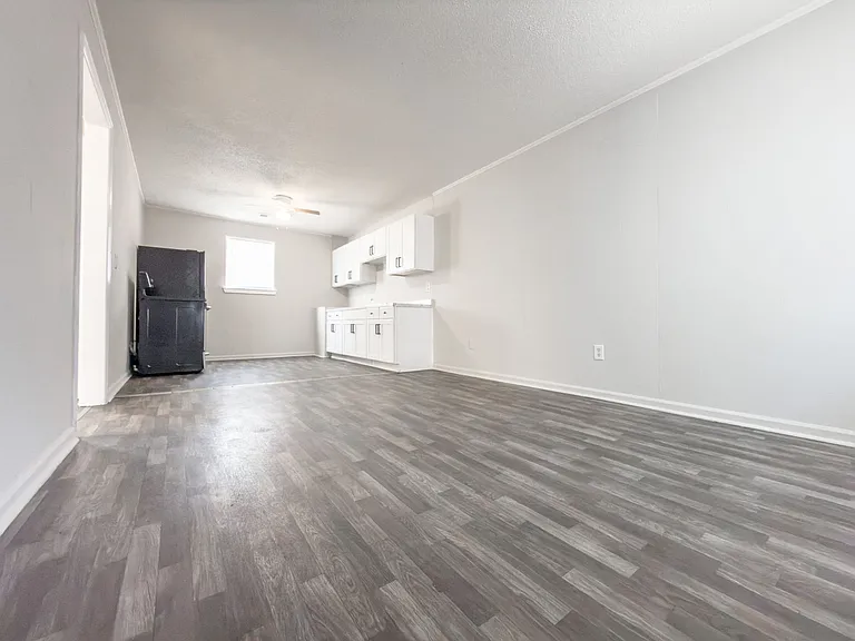 1815 Sumner Ave — Photo 14