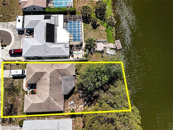 4th image of 7619 Vienna Ln