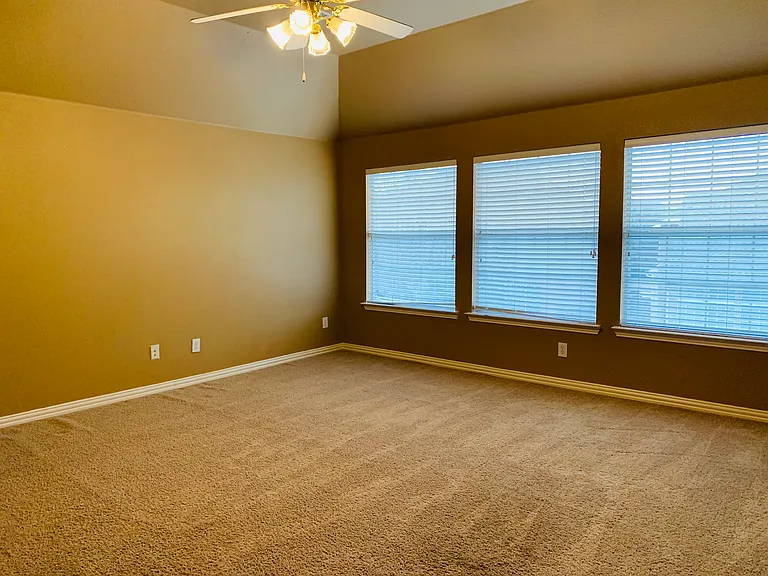 4225 Bonita Dr — Photo 19