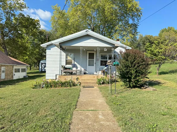210 E Ava Avenue, Ava, MO 65608