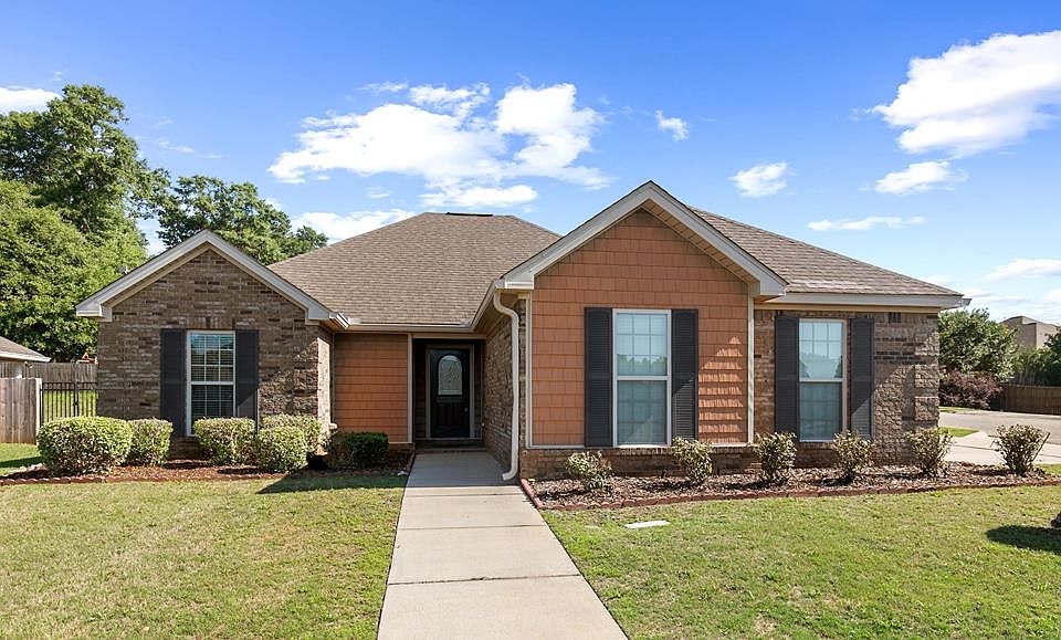 1st image of 206 Whitetail Way