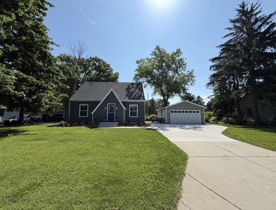 5656 South 42nd STREET, Greenfield, WI, 53221