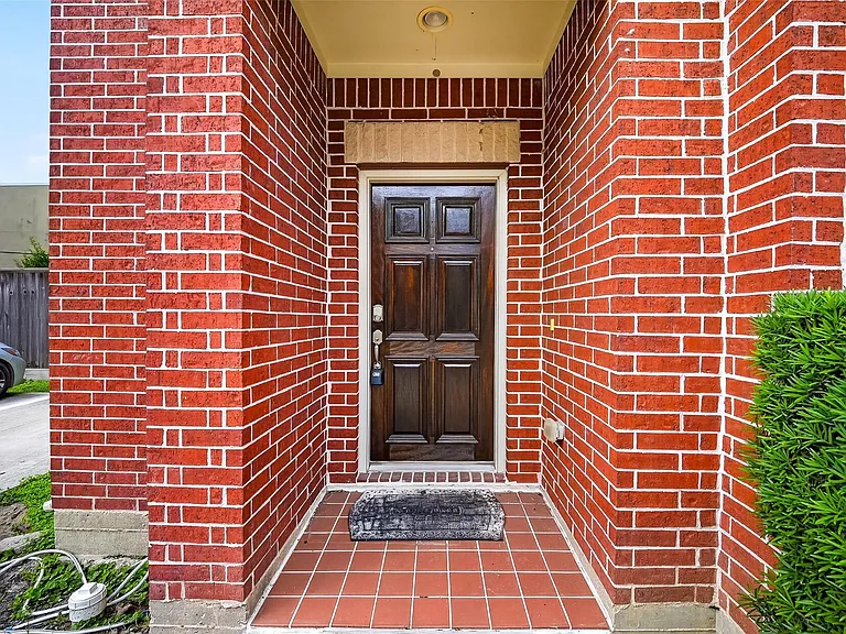 3718 Main Aspen Dr — Photo 2