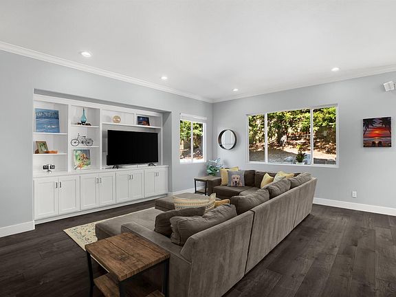 5th image of 5909 Featherlight Place
