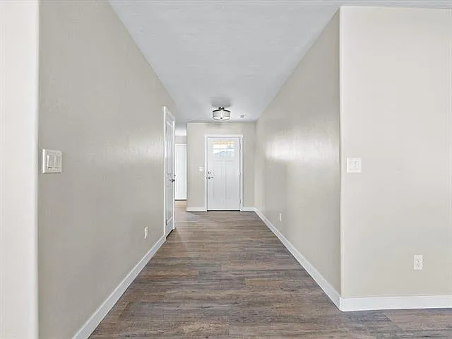 449 Fox Meadows St — Photo 3