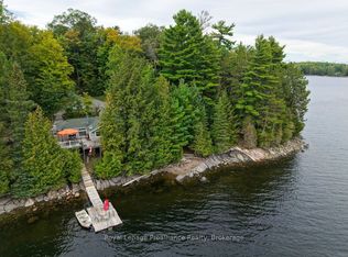 1077 Pukitis Trl, Highlands East, ON K0L1C0