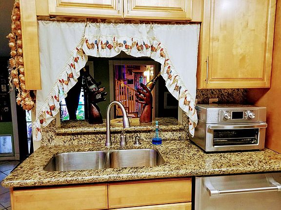 Kitchen 4