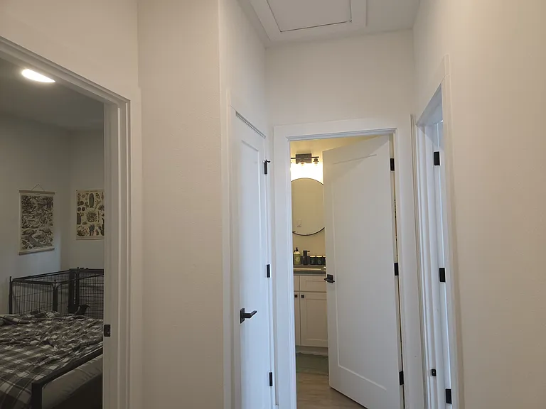 4705 NE 107th Ave — Photo 8
