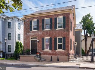 61 Church St, Lambertville, NJ 08530