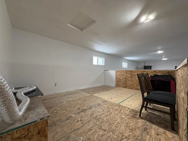 24211 E Wellesley Ave #B — Photo 10