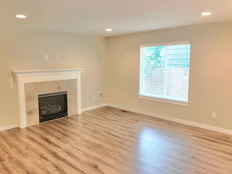 5518 SE 61st Ave — Photo 3