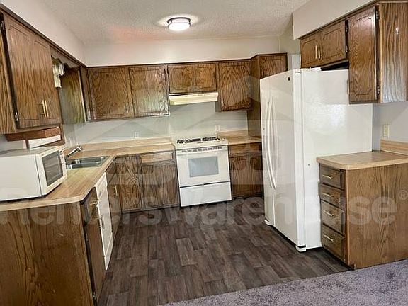 4th image of 7837 Vincent Ave N