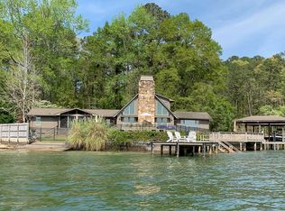 1485 Pine Point Rd, Alexander City, AL 35010