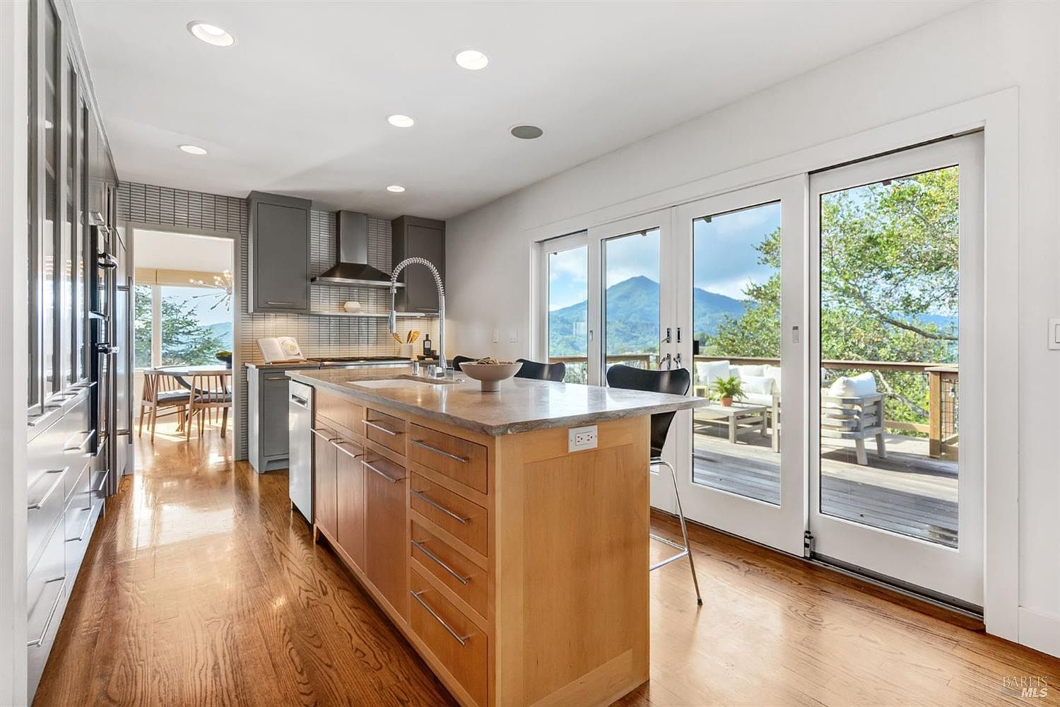 123 Altura Way, Greenbrae, CA 94904 Zillow