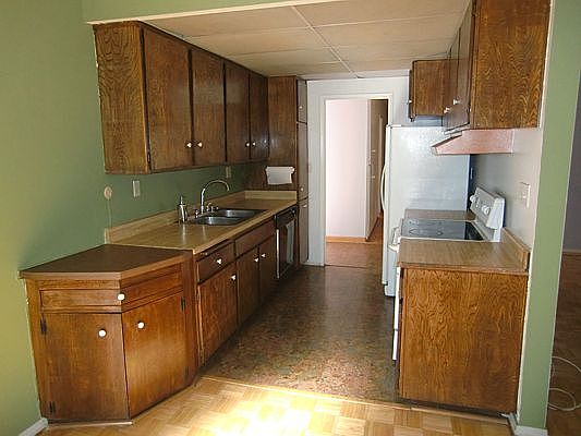 Open kitchen