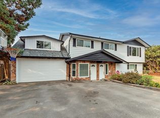 7659 Wren St, Mission, BC V2V3C2