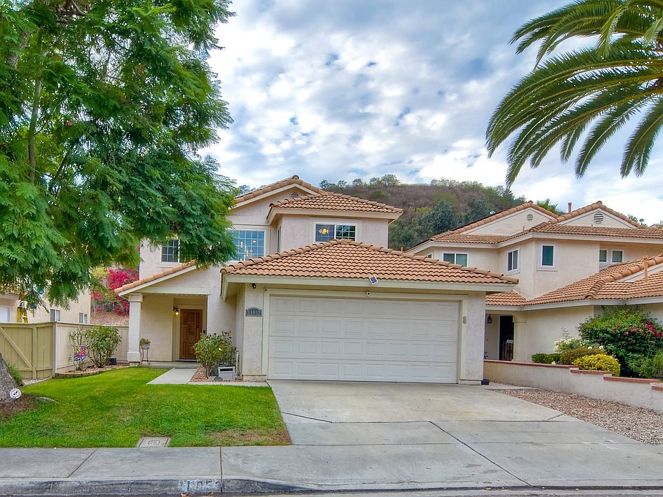 1st image of 11052 Avenida De Los Lobos